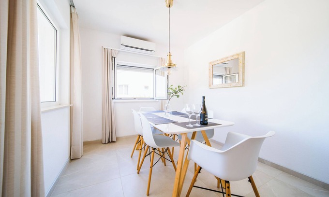 Cove Tri Zala (Zrnovo) Apartment | Villa Teuta