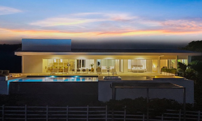 Barrio Pilo Villa | Villa The Daughter of the Moon Fortuna Arenal Area: Amazing views; luxury stay