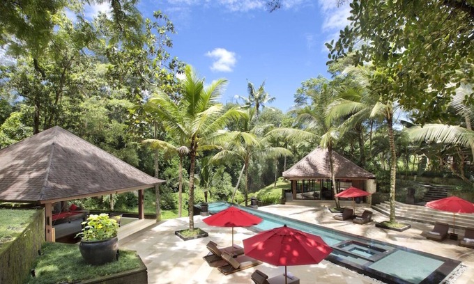 Cepaka Villa | Villa The Sanctuary Bali: 10-bedroom, staffed private luxury resort in Canggu.