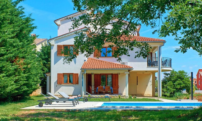 Pomer Villa | Villa Theresa in Ližnjan (Haus für 12 Personen)