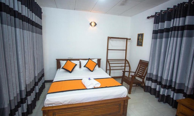 Koggala Villa | Villa Thisali