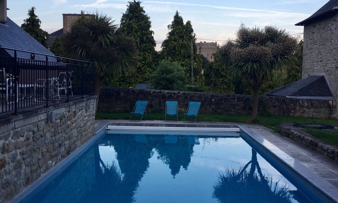Dinan Bed & Breakfast | Villa Tourelle