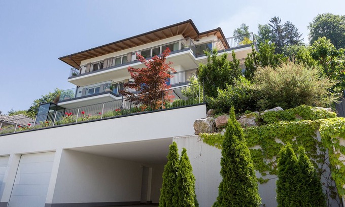 Gmunden Apartment | Villa Traunseeblick - Apartment Traunseeblick