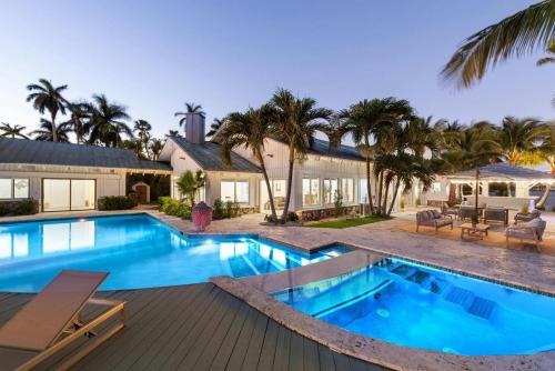 North Bay Village Villa | Villa Tropique