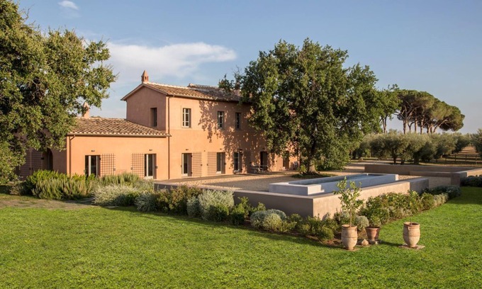 Vetralla Villa | Villa Tuscia Estate - Five Bedroom Villa, Sleeps 12