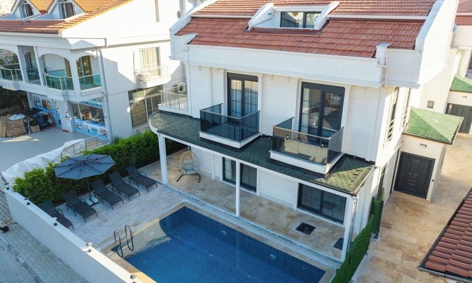 Icmeler City Center Villa | Villa Tutar 2