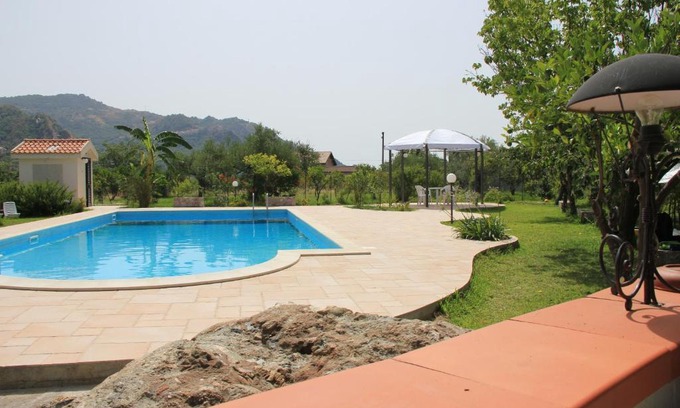 Francavilla di Sicilia House | Villa Uliveto