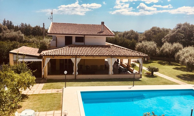 Floridia Villa | Villa Valeria Floridia