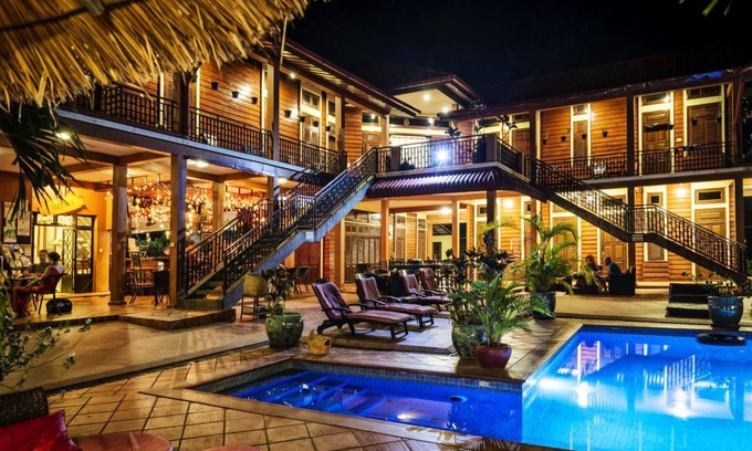 Kampot House | Villa Vedici