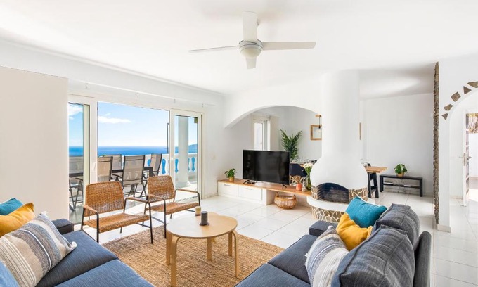 Tabaiba Villa | Villa Verode - Private Heated Saltwater Pool