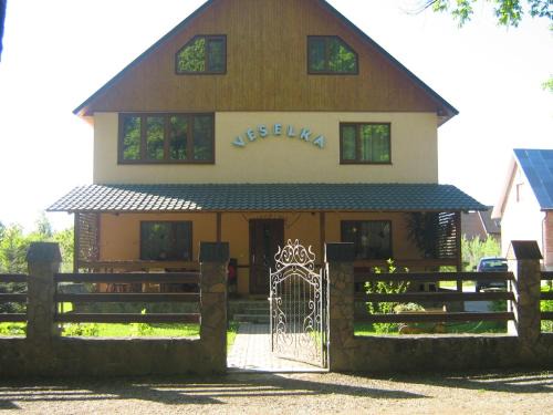 Stari Kuty Villa | Villa Veselka