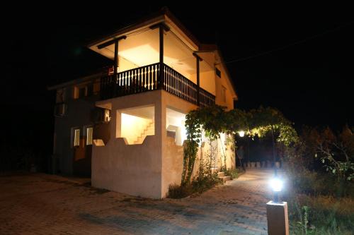 Titov Veles Cabin | Villa Vesna