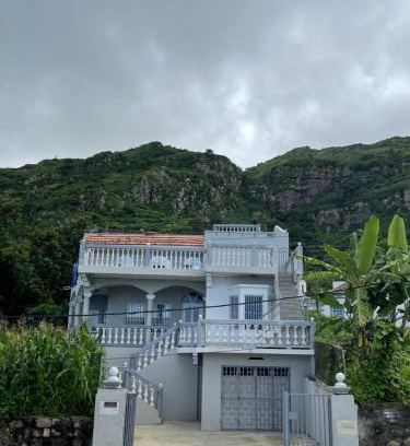 Nova Sintra Villa | Villa Vicente Casa Soares