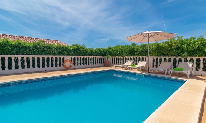 Cala en Porter House | VILLA VICTORIA - Charming house with shared pool.
