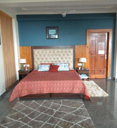 Bhagsu Nag Apartment | Villa Vikas Studio