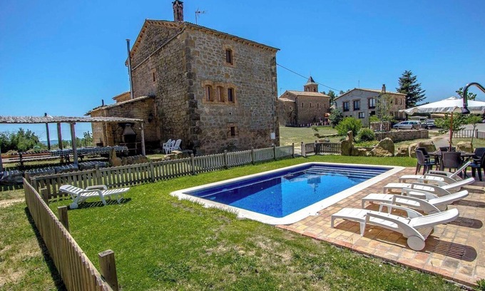 Llobera Villa | Villa Vilaseca countryside views w/private pool!