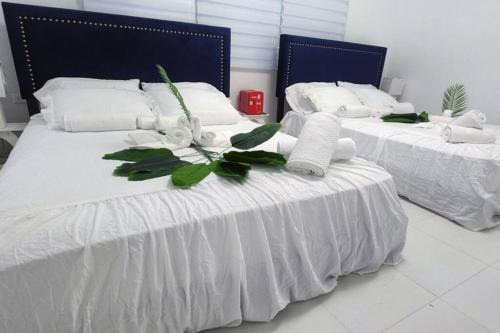 Montalva Villa | Villa VIP Deluxe, Puerta Del Sol-Min. 2 night Stay