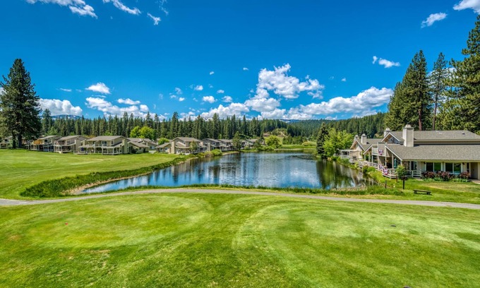 Plumas Eureka Estates House | Villa Vista - 105 W. Ponderosa