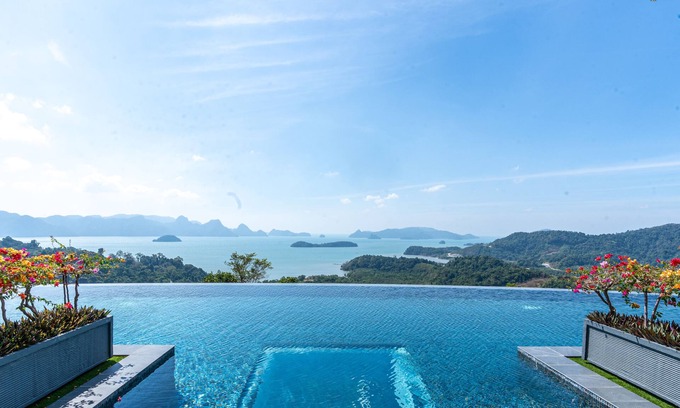 Kampung Kedawang Villa | Villa Vista - Ultra-Luxury Private Villa