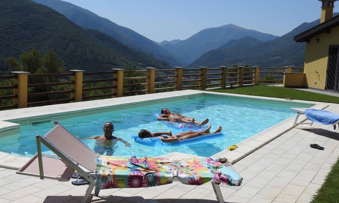 Sant'Anatolia di Narco House | Villa with private pool in the Umbrian hills a few km from Spoleto