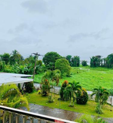Langowan Bed & Breakfast | Villa Watumea, Tondano Lake View