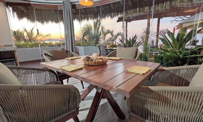 La Penita de Jaltemba Villa | Villa Whale
