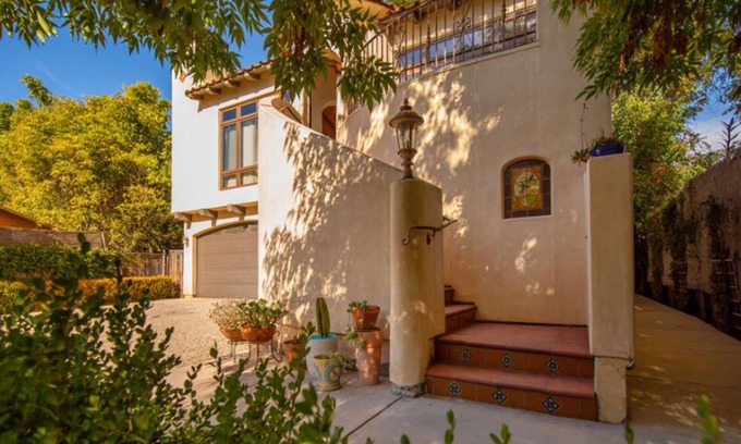 Ojai House | Villa with detached Studio in the heart of Ojai