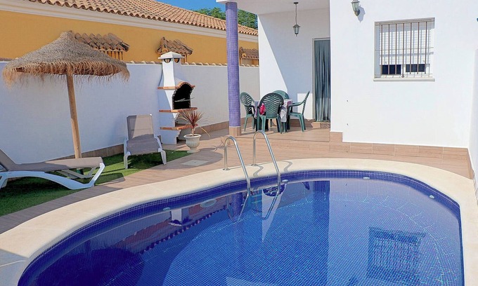 Conil de la Frontera House | Villa with WIFI, barbecue and pool