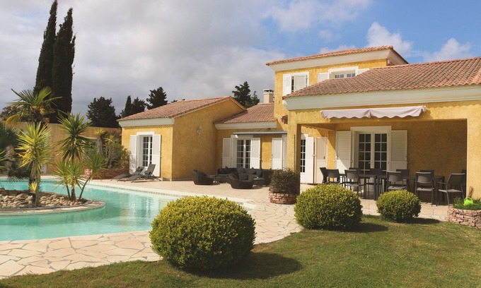 Aleria Villa | Villa with exceptional pool, 15 people