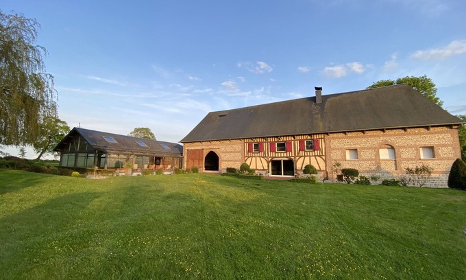 Bosville Villa | Villa with heated pool 10 minutes from the beach