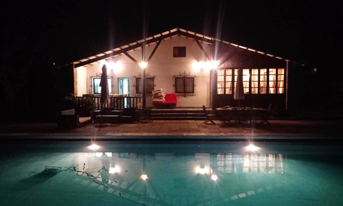 San Pelayo Ski Chalet | Villa with large garden areas and huge pool 15 minutes from the beaches