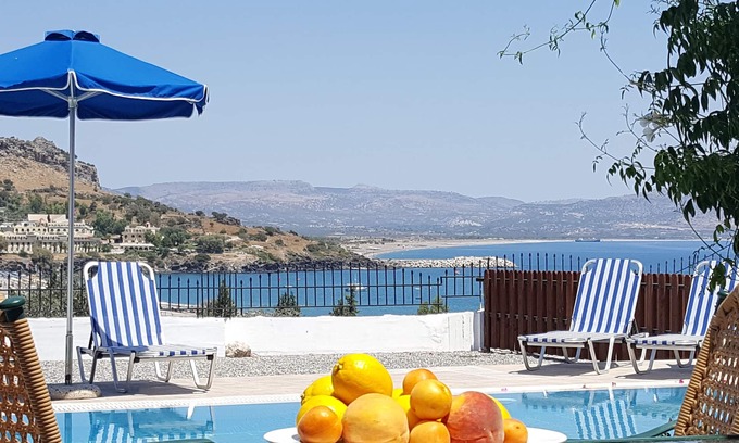 Vlicha Villa | Villa with own pool, beautiful sea views, 2 minutes walk to beach