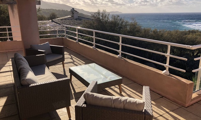 Marine de Davia Villa | Villa with panoramic sea view, 2-minute walk to the beach!