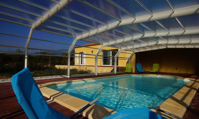 Villes-sur-Auzon Villa | Villa with pool near Bedoin