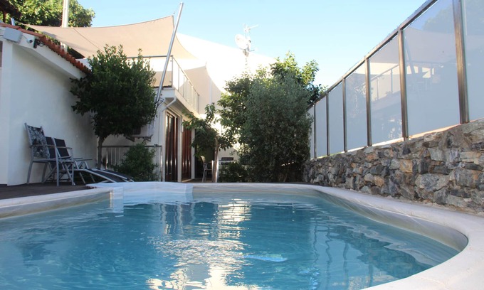 Braganca House | Villa with pool, 3 bedrooms, 2 bathrooms, kitchen, terrace and garden