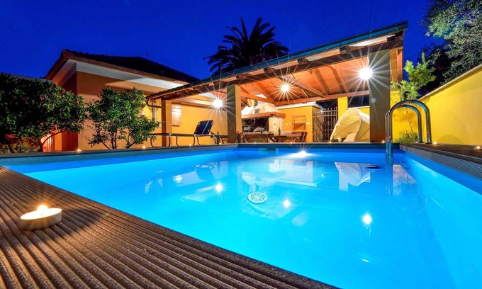 Poljana Villa | Villa with pool and air conditioning