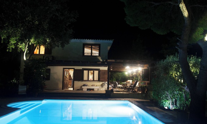 Thymari Villa | Villa with pool and basketball court, pet friendly