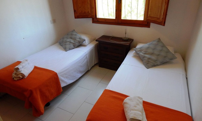 Orba Villa | Villa with pool, beautiful views over Orba and its mountains