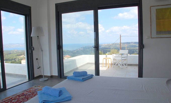 Vamos Villa | Villa with pool for up to 8 persons. Excellent Sea and Mountain Views