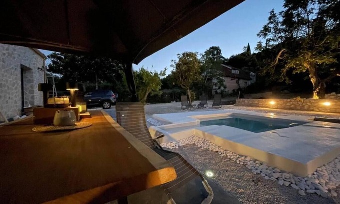 Parelia Villa | Villa with pool in Pelekas near the beach