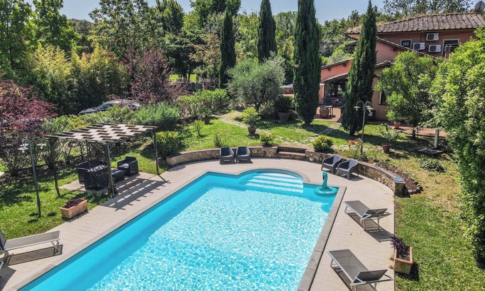 Querce Villa | Villa with private pool and fenced garden 50 km from Pisa, Florence, sea.