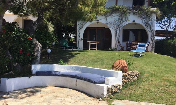 Agios Emilianos Villa | Villa with private beach viewing Spetses
