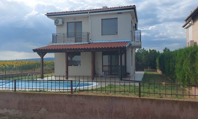 Gyulyovtsa Villa | Villa with private pool - 15 min. from Sunny Beach and sea