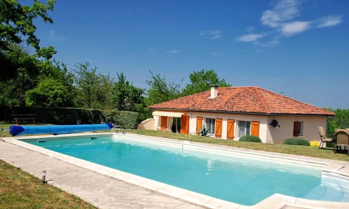 Mayrac Villa | Villa With Private Pool With Stunning Views Over The Dordogne valley