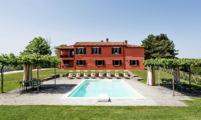 Tredozio Villa | Villa with private swimming pool