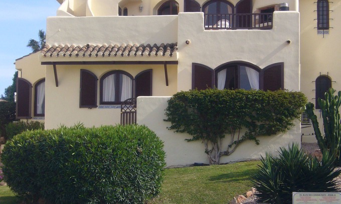Diputacion de Rincon de San Gines Villa | Villa with stunning views,easy access to swimming pool/beautiful gardens. A/Con