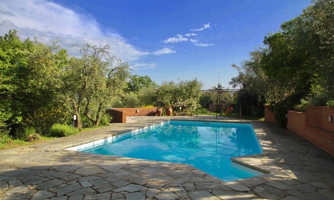 Lucignano House | villa with swimming pool in the countryside near the historic center