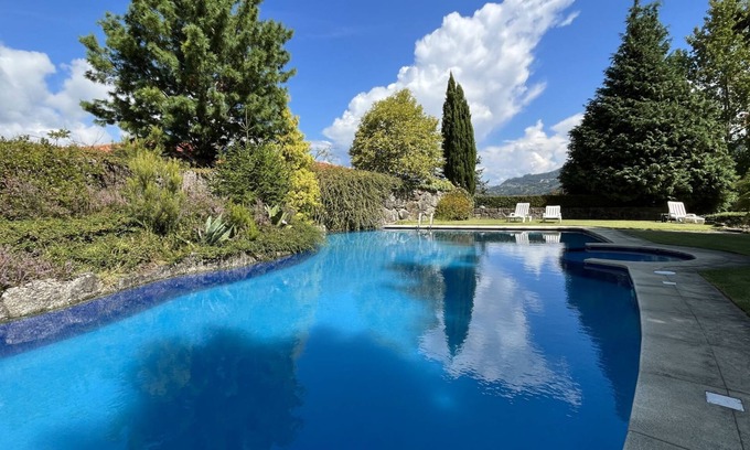 Parada de Bouro House | Villa with views of Gerês!