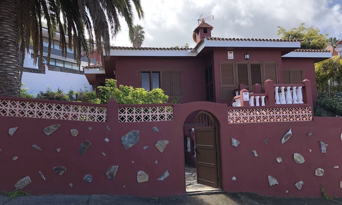 Sauzal Ski Chalet | Villa with views to the sea and the Teide and the Island of La Palma