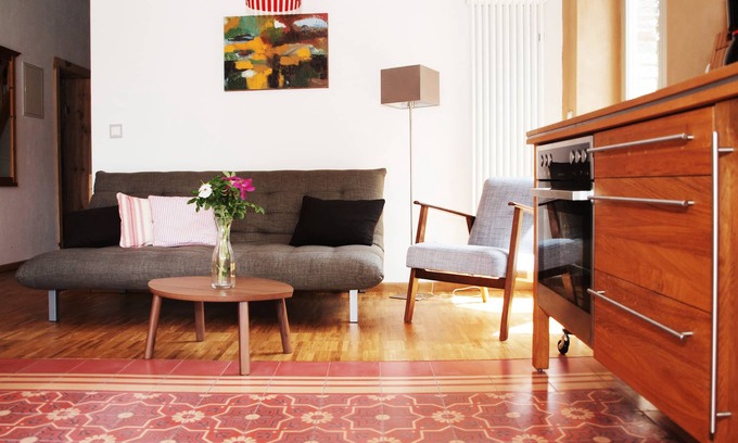 Fresdorf Apartment | Villa Wunderlich, Rote Wohnung - Small apartment in the countryside, near Potsdam/Berlin